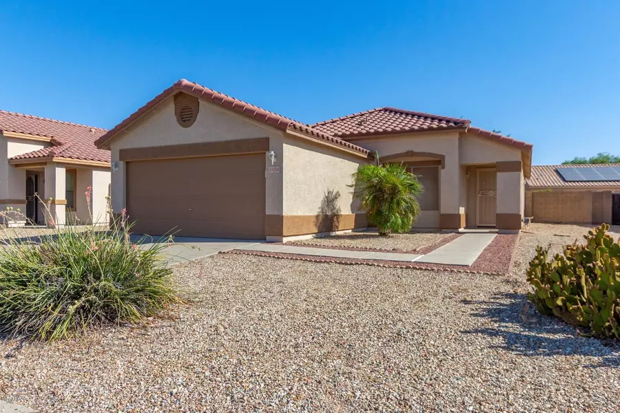 15754 W GELDING Drive, Surprise, AZ 85379