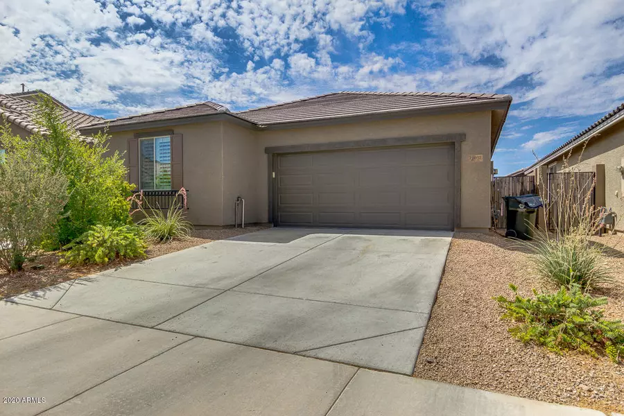 12051 W BRILES Road, Peoria, AZ 85383