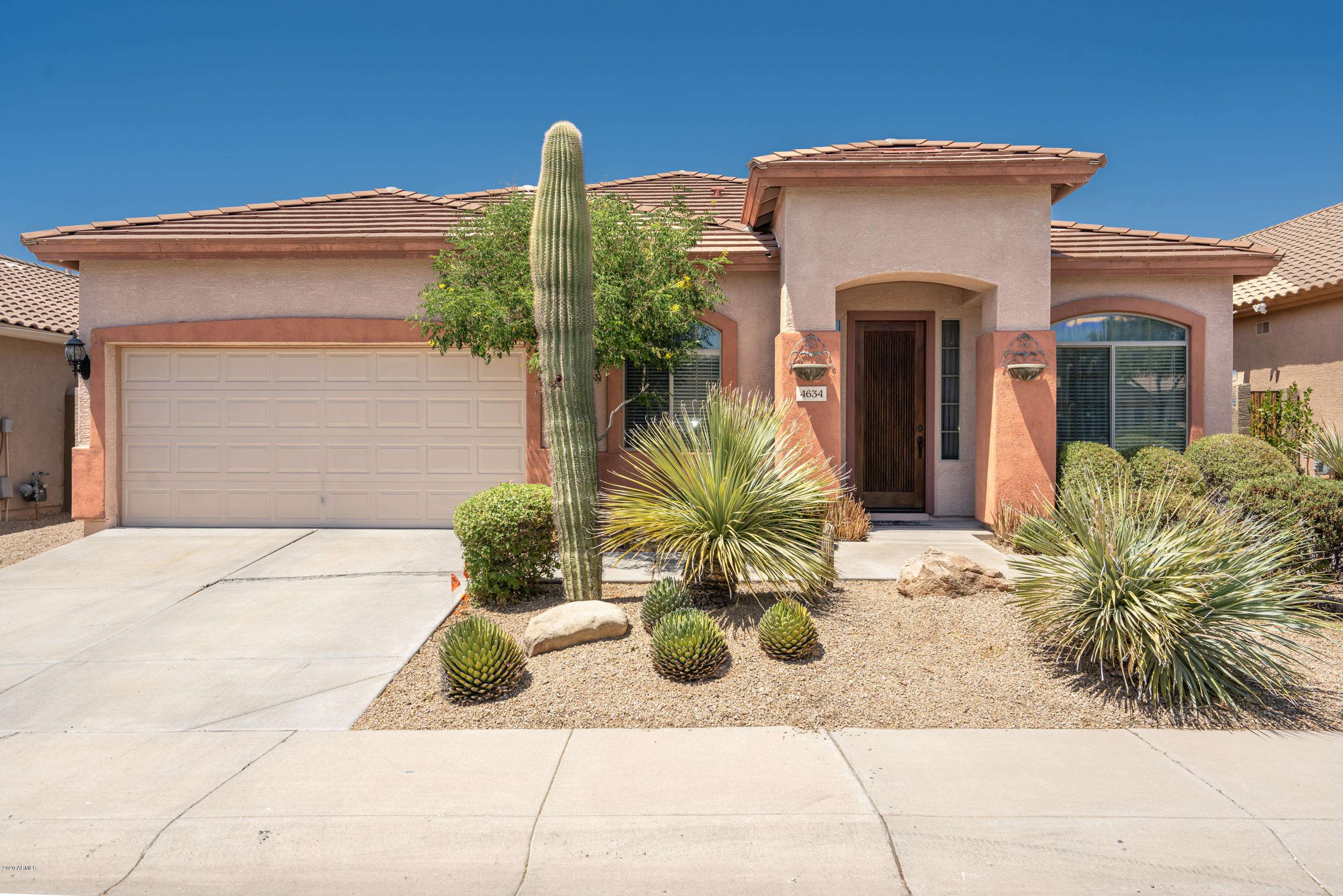 4634 W ROLLING ROCK Drive, Phoenix, AZ 85086