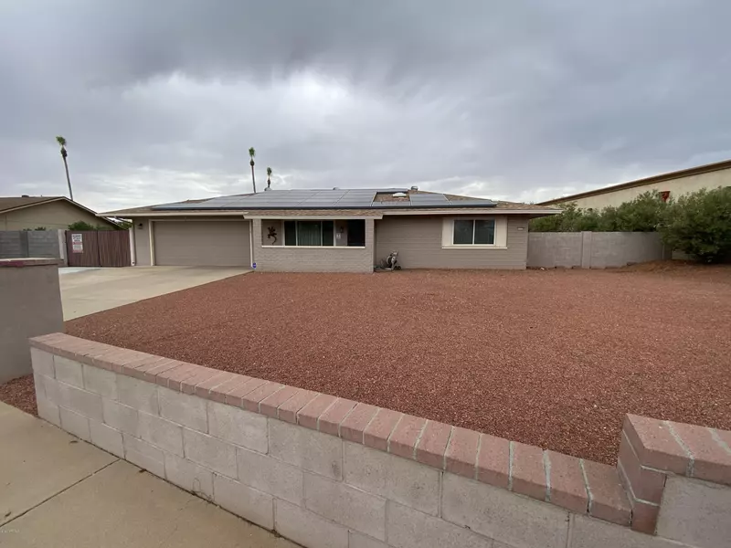 12228 N LAKEFOREST Drive, Sun City, AZ 85351