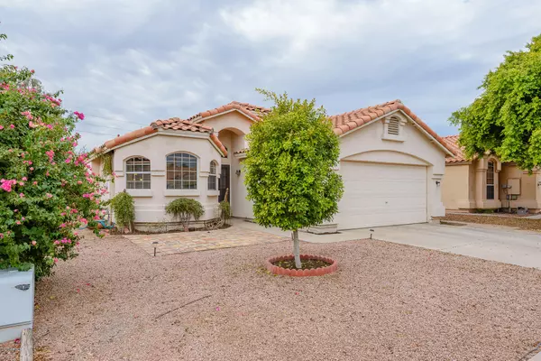 Phoenix, AZ 85044,4437 E VERBENA Drive