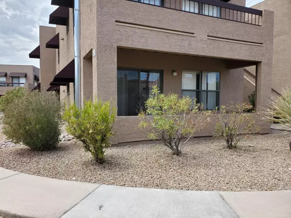 16657 E GUNSIGHT Drive #102, Fountain Hills, AZ 85268