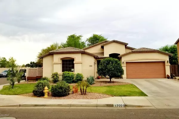 7008 W SOUTHGATE Avenue, Phoenix, AZ 85043