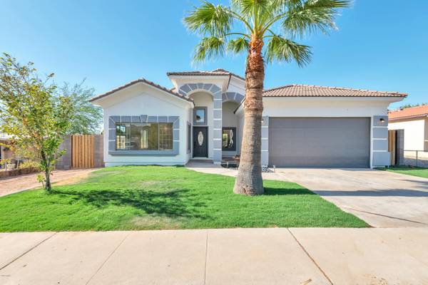 Phoenix, AZ 85041,732 W BUIST Avenue