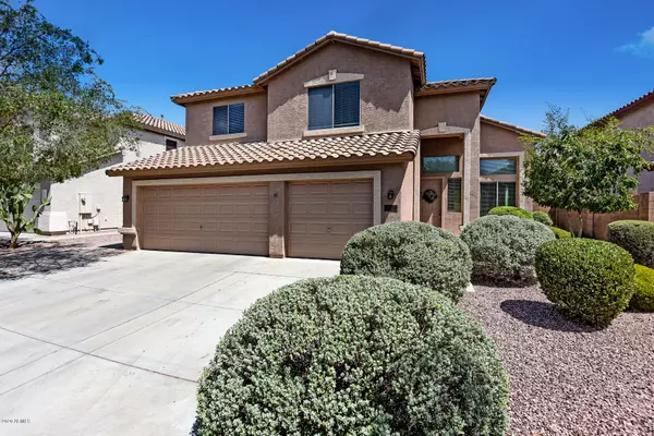 16992 W IPSWITCH Way, Surprise, AZ 85374