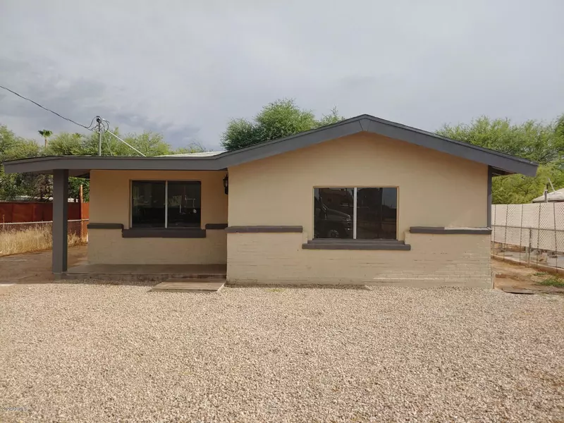 417 W TAYLOR Avenue, Coolidge, AZ 85128