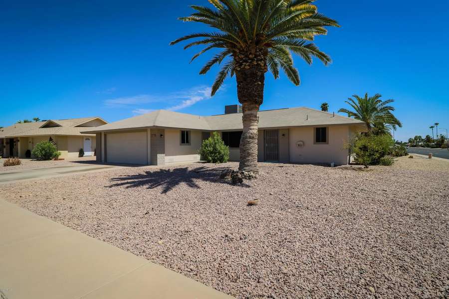 12739 W BEECHWOOD Drive, Sun City West, AZ 85375