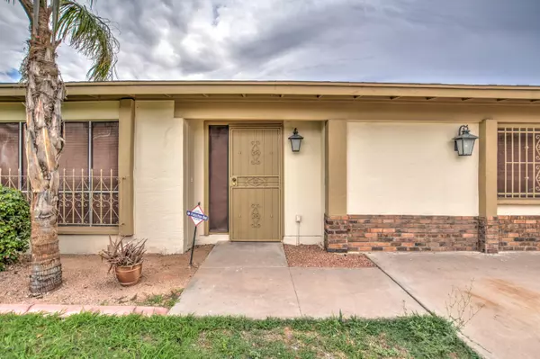 Phoenix, AZ 85042,8616 S 17TH Way