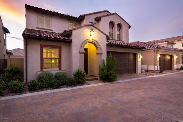 Chandler, AZ 85248,1938 W GRAND CANYON Drive