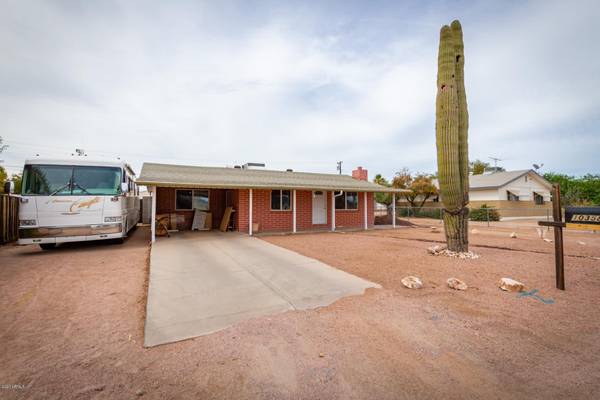 Apache Junction, AZ 85120,10358 E BOISE Street