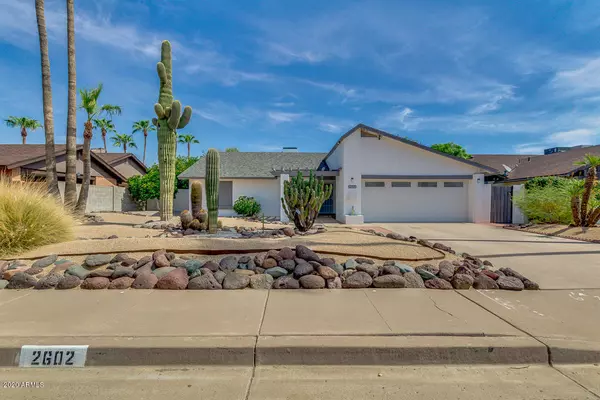 2602 E LARKSPUR Drive, Phoenix, AZ 85032