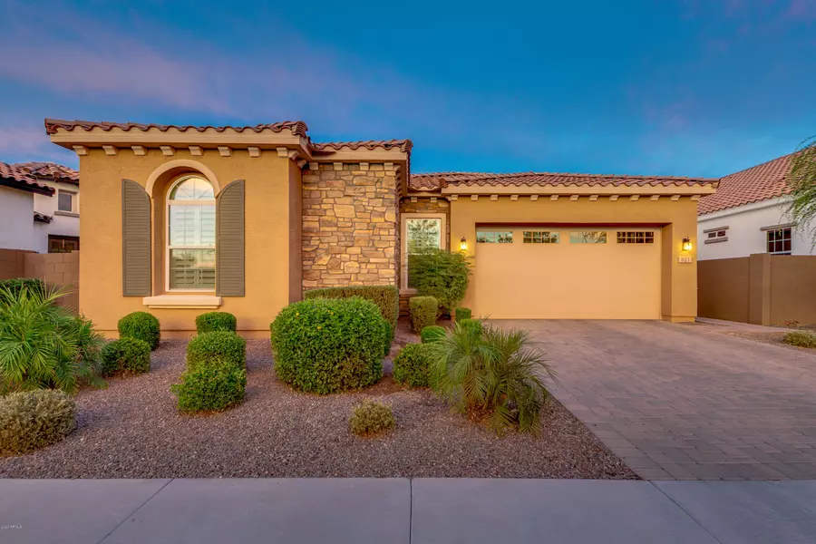 821 S EUCALYPTUS Place, Chandler, AZ 85225