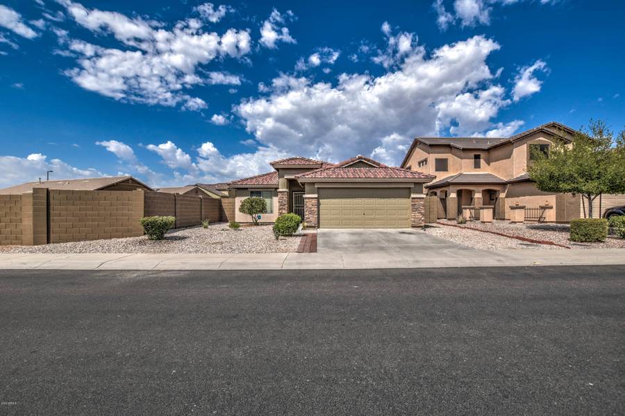 2070 S 216TH Lane, Buckeye, AZ 85326