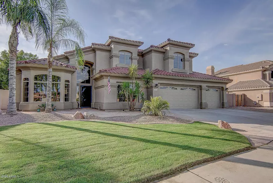 150 W SHEFFIELD Avenue, Gilbert, AZ 85233