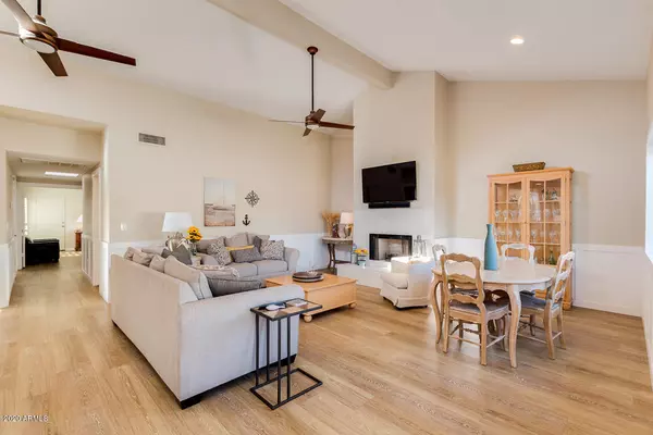 Scottsdale, AZ 85254,5509 E PARADISE Drive