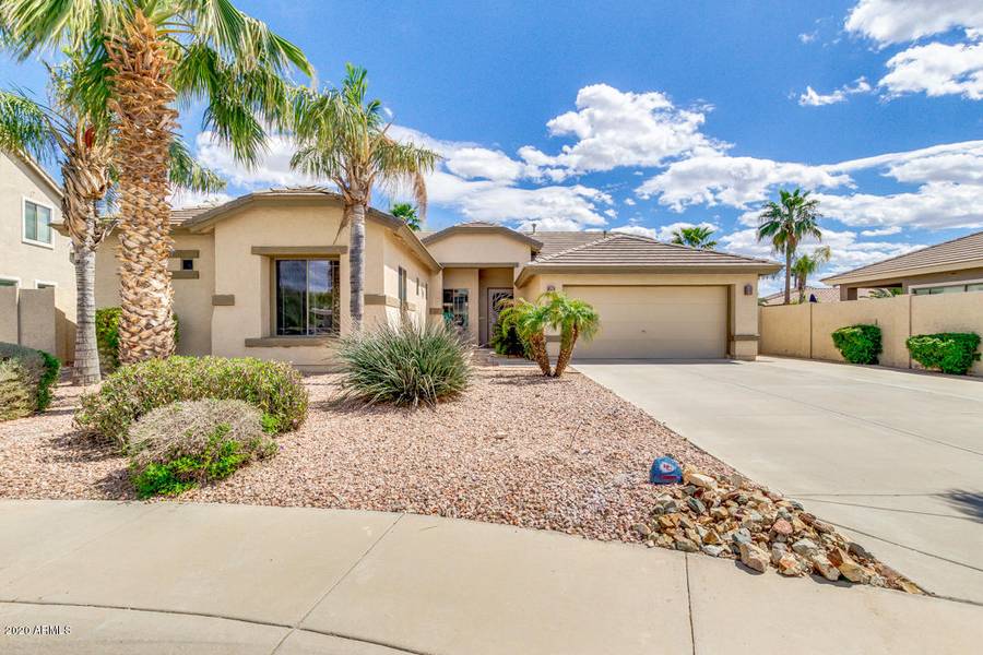 6433 S TROPHY Court, Gilbert, AZ 85298