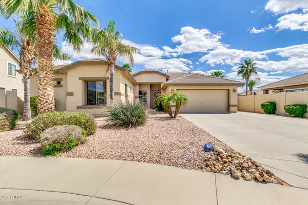 6433 S TROPHY Court, Gilbert, AZ 85298