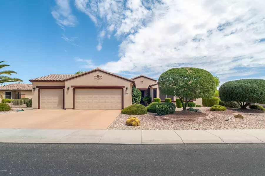 16926 W OASIS SPRINGS Way, Surprise, AZ 85387