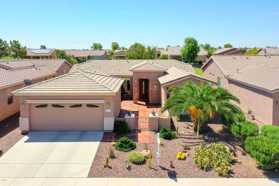 42791 W OCEAN BREEZE Drive, Maricopa, AZ 85138