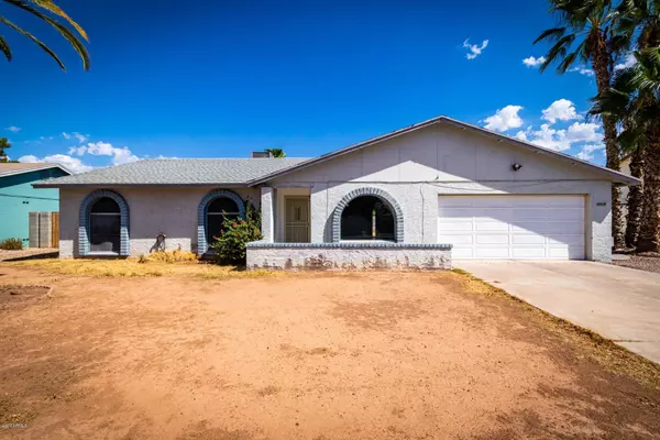 854 W Kiowa Avenue, Mesa, AZ 85210