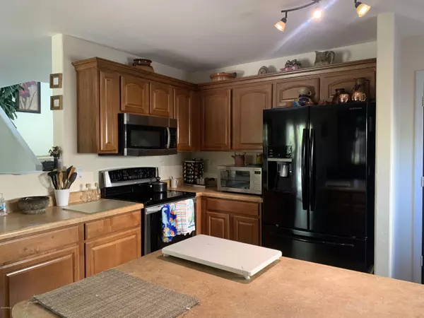 Tolleson, AZ 85353,8323 W CROWN KING Road