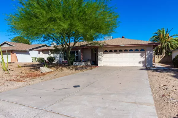 5521 W SWEETWATER Avenue, Glendale, AZ 85304