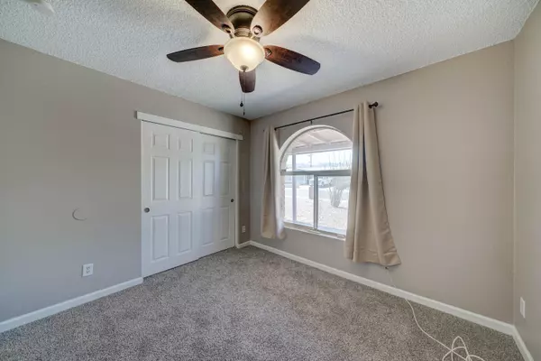 Phoenix, AZ 85041,208 W Harwell Road