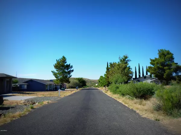 Mayer, AZ 86333,13792 S BLUEBIRD Lane #272