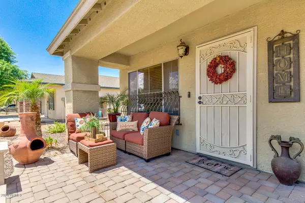 Phoenix, AZ 85041,130 W DESERT Lane