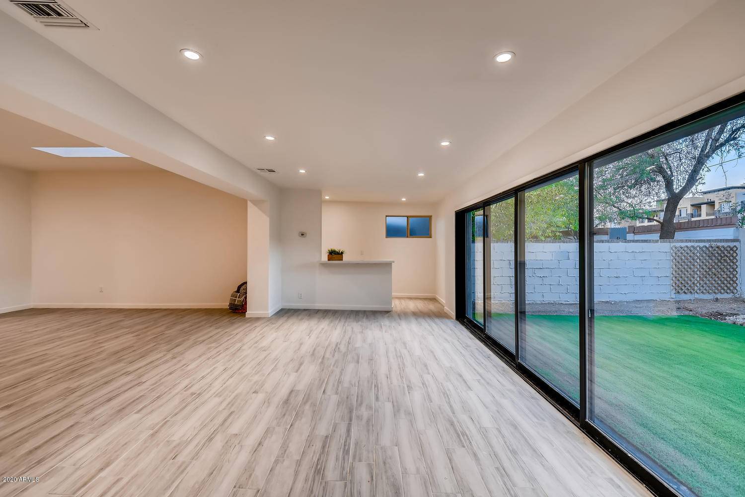 Scottsdale, AZ 85251,4830 N 74TH Place