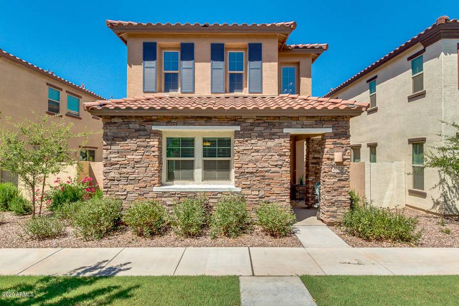 3673 E HONEYSUCKLE Drive, Chandler, AZ 85286