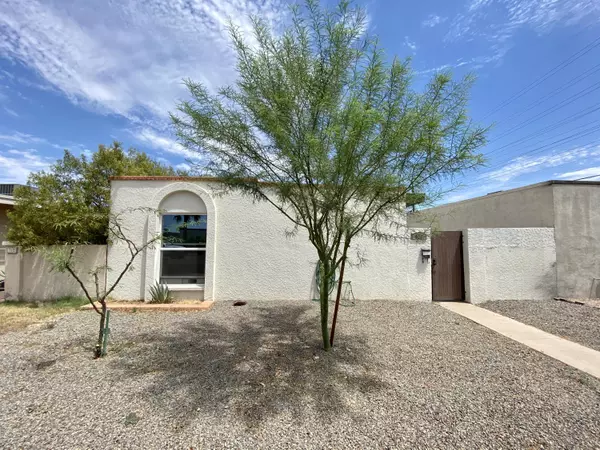 Tempe, AZ 85282,308 W PEBBLE BEACH Drive