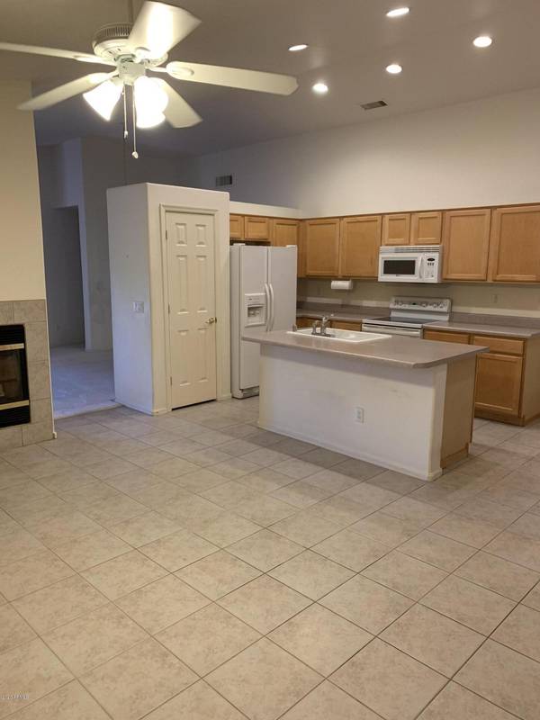 Peoria, AZ 85382,10391 W RUNION Drive