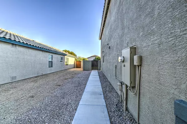 San Tan Valley, AZ 85143,509 W CORRIENTE Court