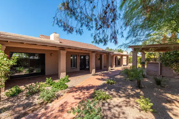 Phoenix, AZ 85016,2401 E San Juan Avenue