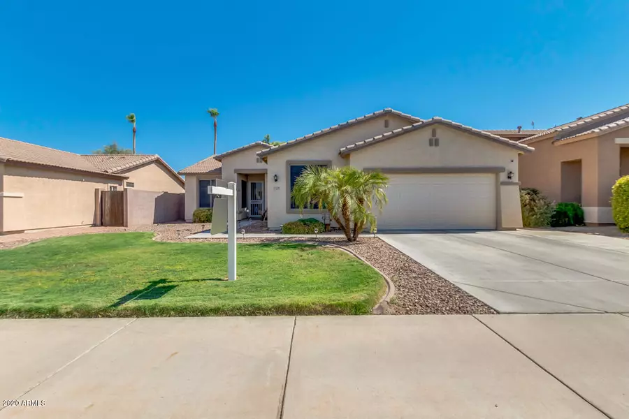 15829 W APACHE Street, Goodyear, AZ 85338