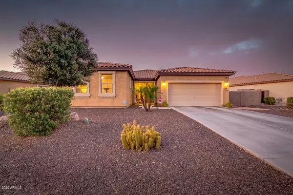 918 E ROJO Way, Gilbert, AZ 85297