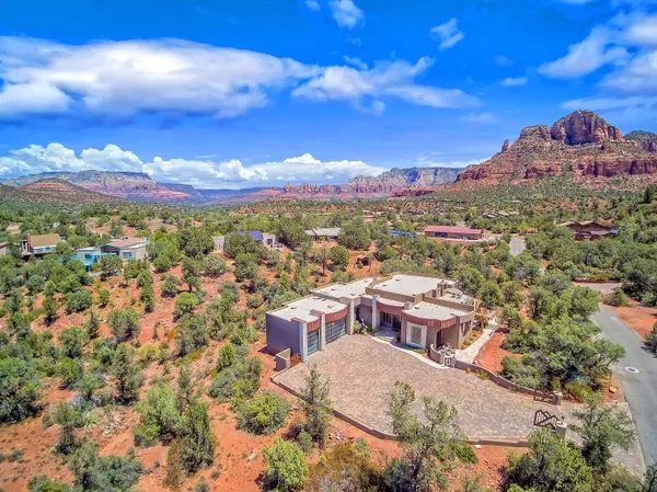 Sedona, AZ 86336,180 Cathedral Rock Trail