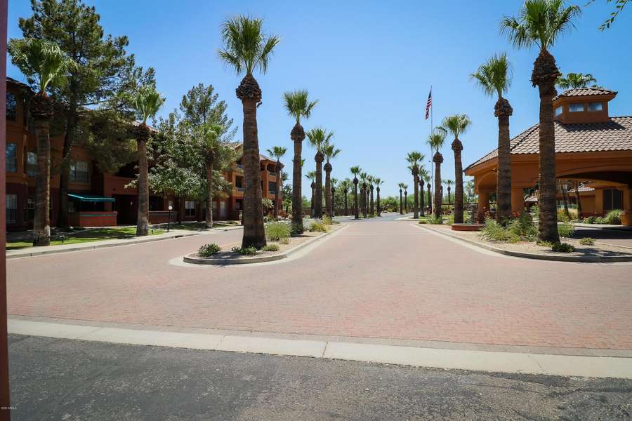 14950 W MOUNTAIN VIEW Boulevard #2208, Surprise, AZ 85374