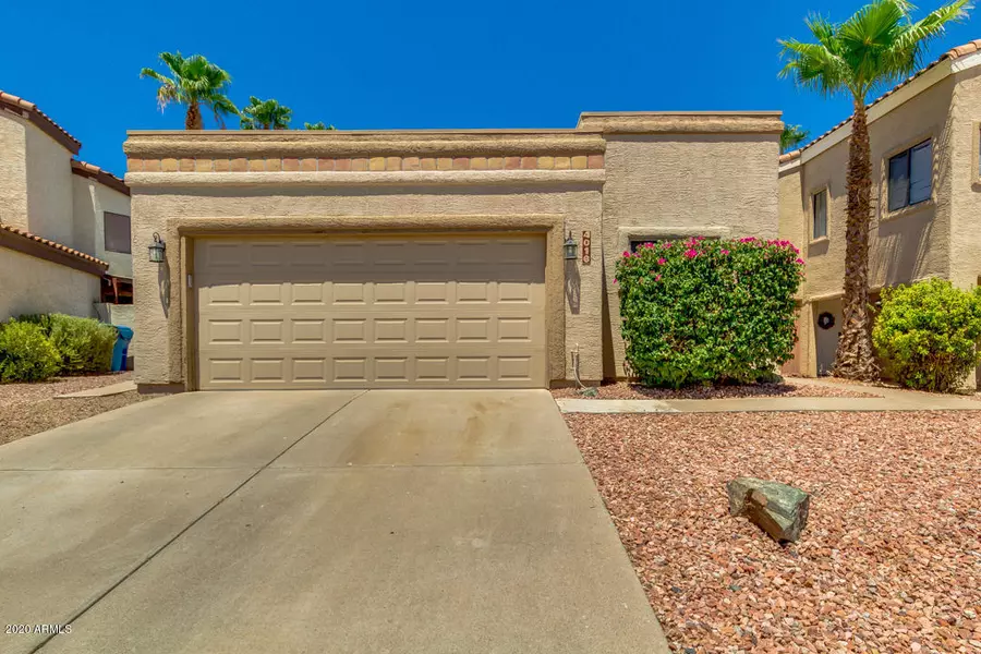 4016 E HIDDENVIEW Drive, Phoenix, AZ 85048