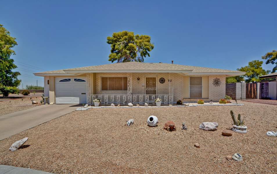 11122 W MIRANDY Court, Sun City, AZ 85351