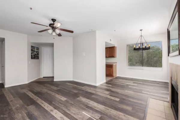 4925 E DESERT COVE Avenue #263, Scottsdale, AZ 85254