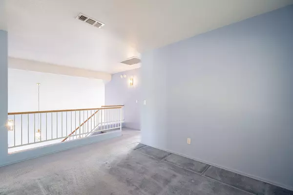 Phoenix, AZ 85032,2803 E Wagoner Road