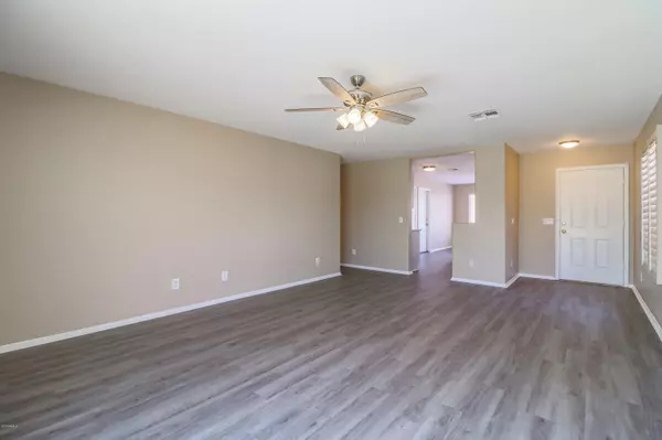 Mesa, AZ 85208,453 S WILDROSE --