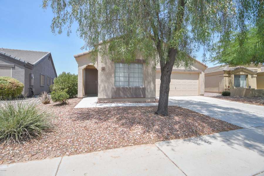 316 W PHANTOM Drive, Casa Grande, AZ 85122