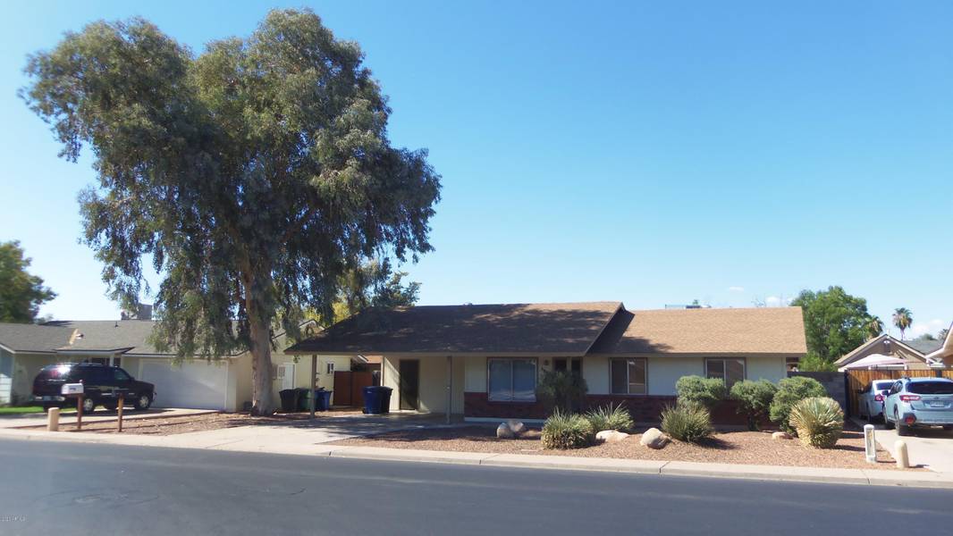 3010 E PUEBLO Avenue, Mesa, AZ 85204