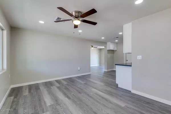 Mesa, AZ 85207,545 N 98TH Street