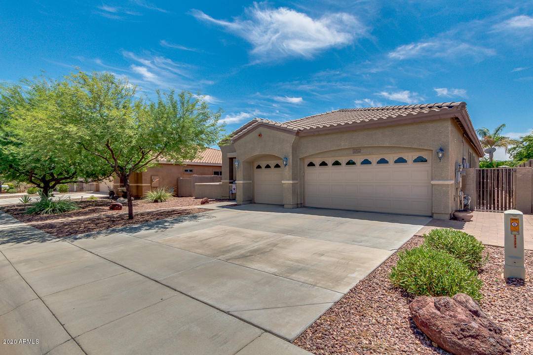 19229 W READE Avenue, Litchfield Park, AZ 85340