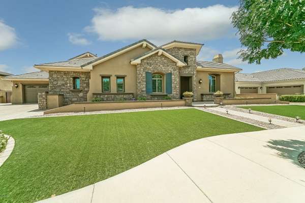 Gilbert, AZ 85298,2245 E CRESCENT Way