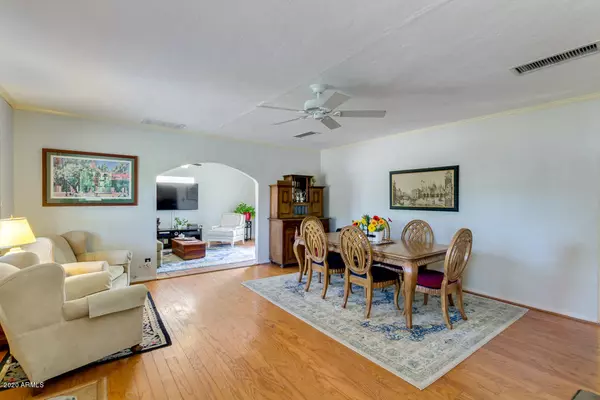 Phoenix, AZ 85014,1137 E FERN Drive S